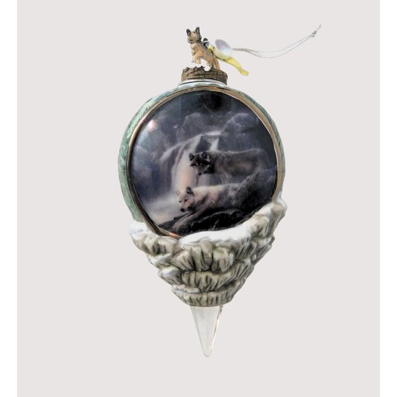 Call of the Wilderness Ornament Lonely Vigil by Kevin Daniel 2001 Bradford - Picture 4 of 5